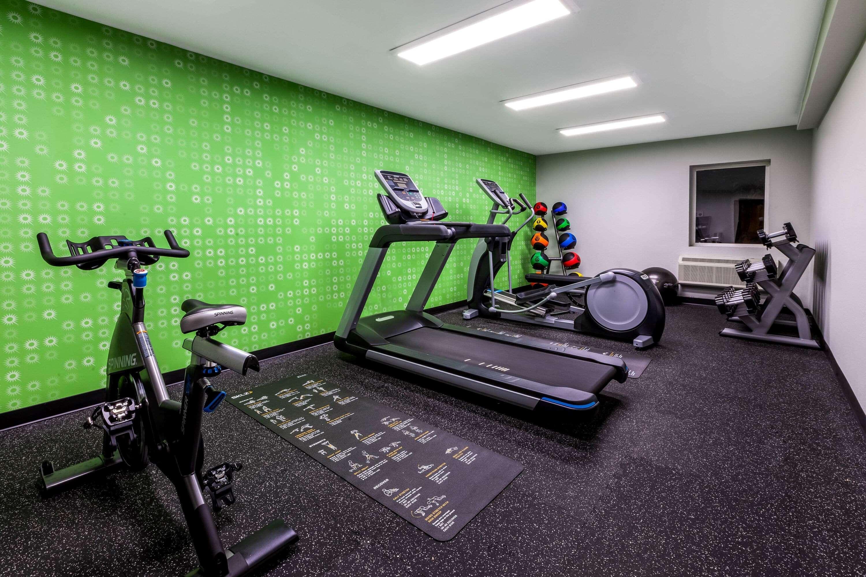 La Quinta Inn By Wyndham Sandusky Near Cedar Point מראה חיצוני תמונה