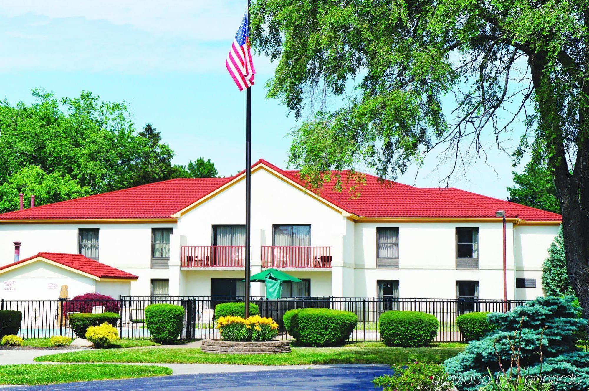 La Quinta Inn By Wyndham Sandusky Near Cedar Point מראה חיצוני תמונה